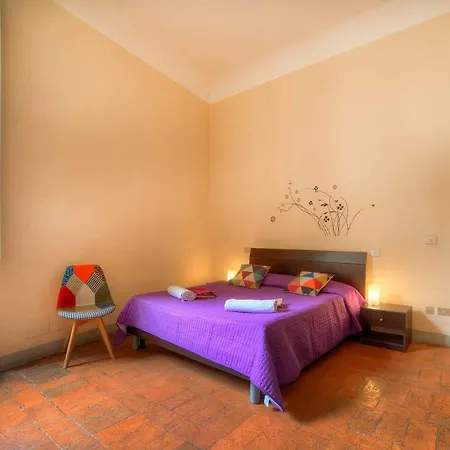 Apartment Stilmoderno In Siena's Historic Center, Just Steps From Piazza Del Campo Siena